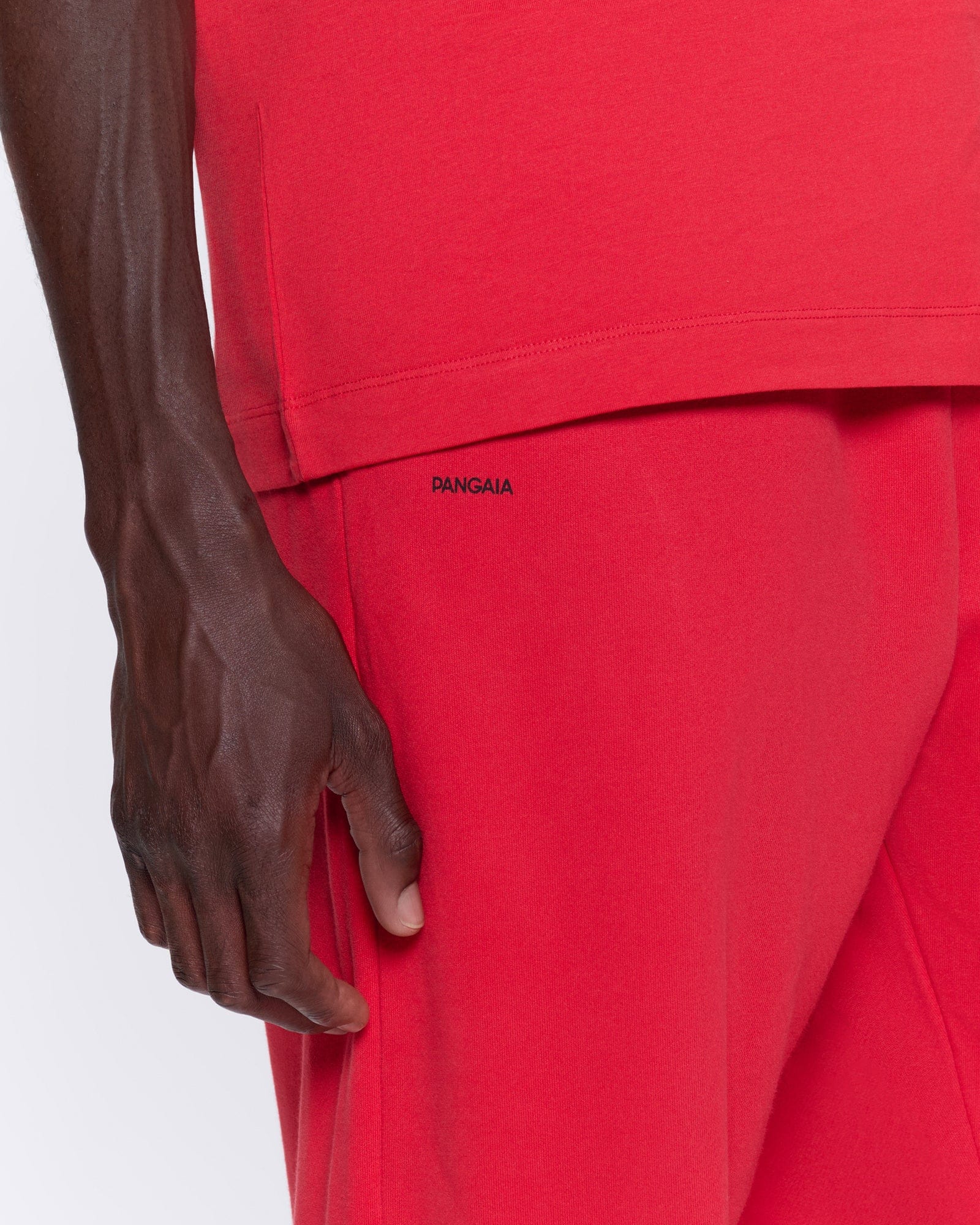 Mens 365 Midweight T-shirt—Goji red