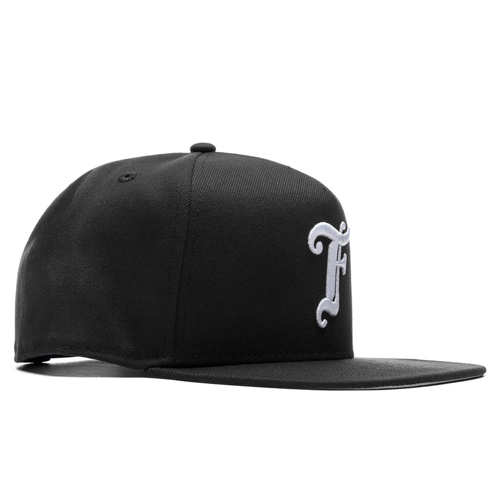 FEATURE x New Era 9Fifty A-Frame Old English F Snapback - Black