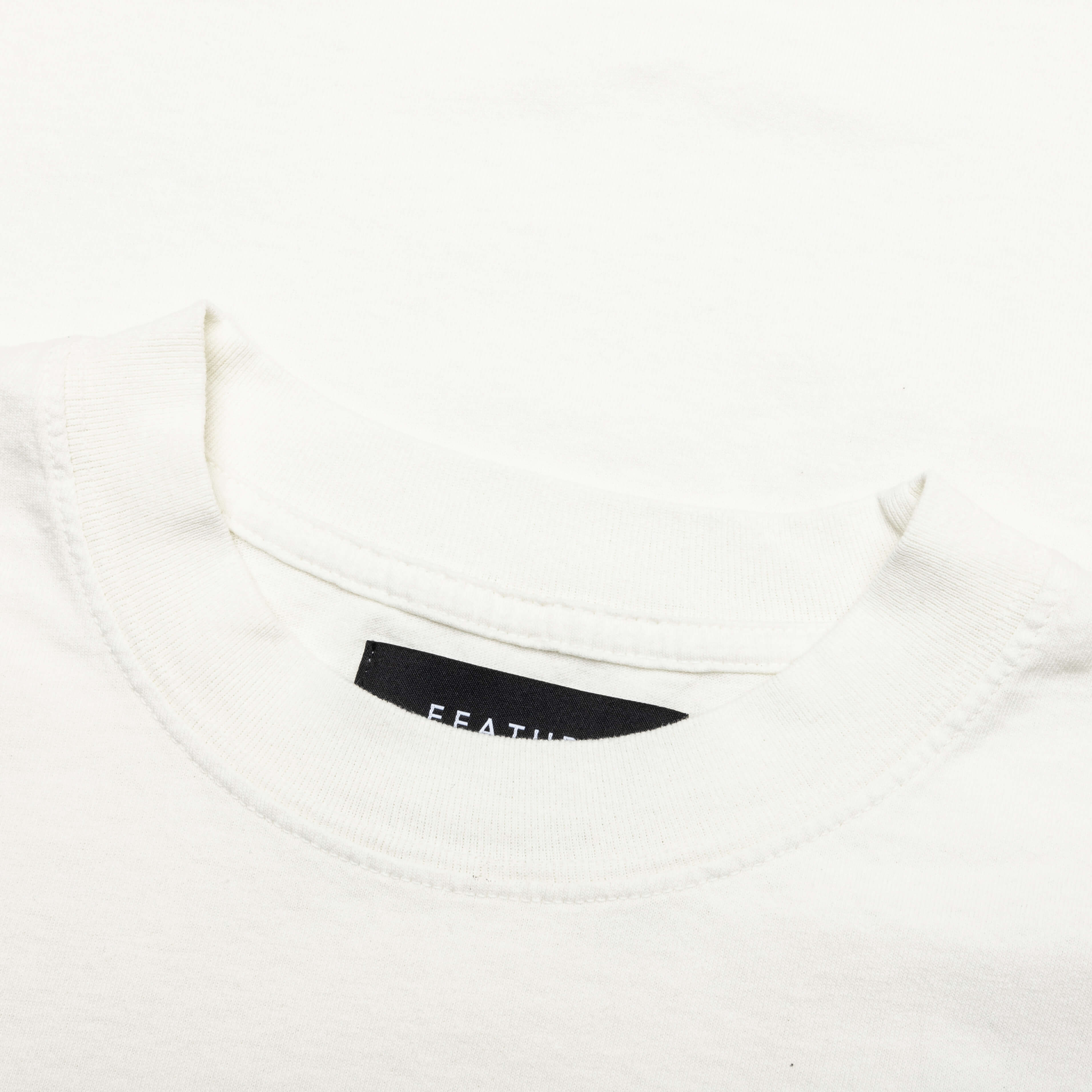 Stardust Tee - Cannoli Cream