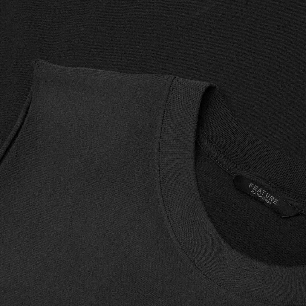 The Dean Sleeveless Tee - Pigment Black